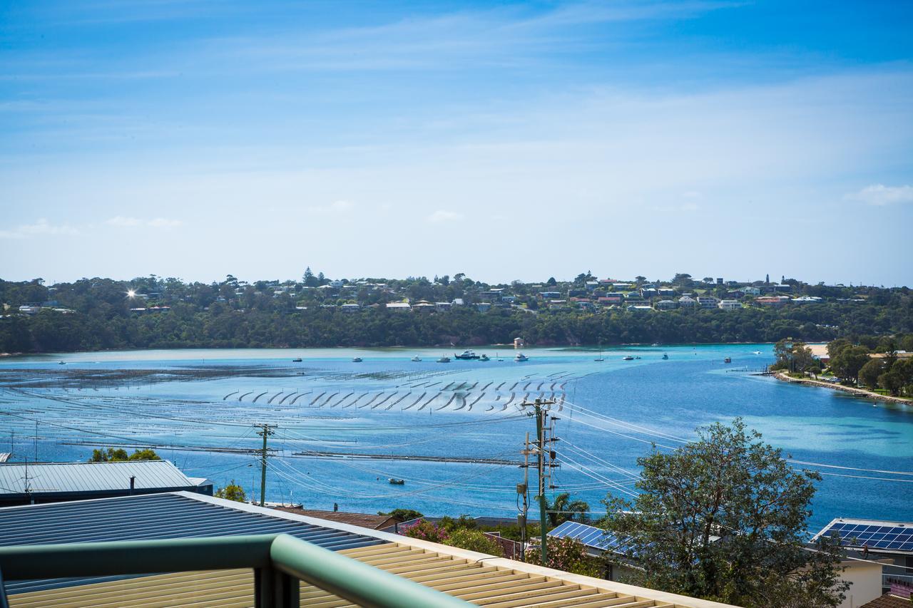 Panoramic By Lisa Merimbula